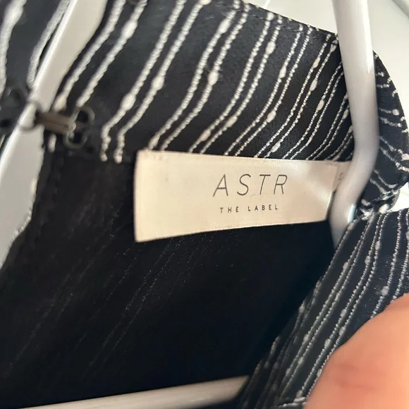 NWT ASTR the Label stripe mini cocktail dress - Picture 2 of 7